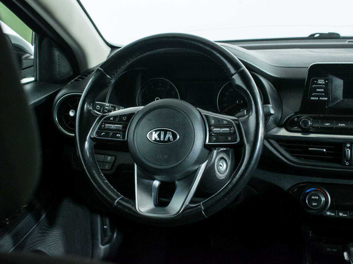 Kia Cerato, 2018 Фото №12