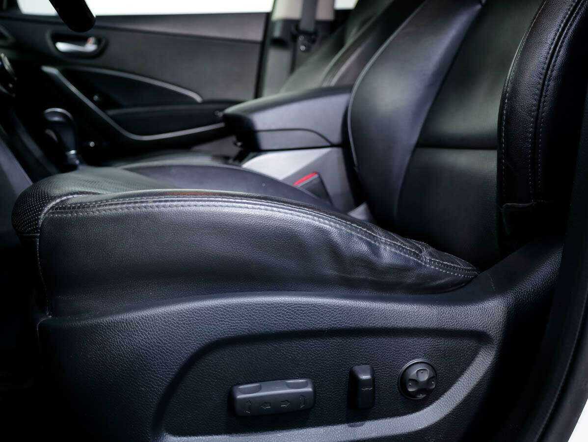 Hyundai Santa Fe, 2017 Фото №16