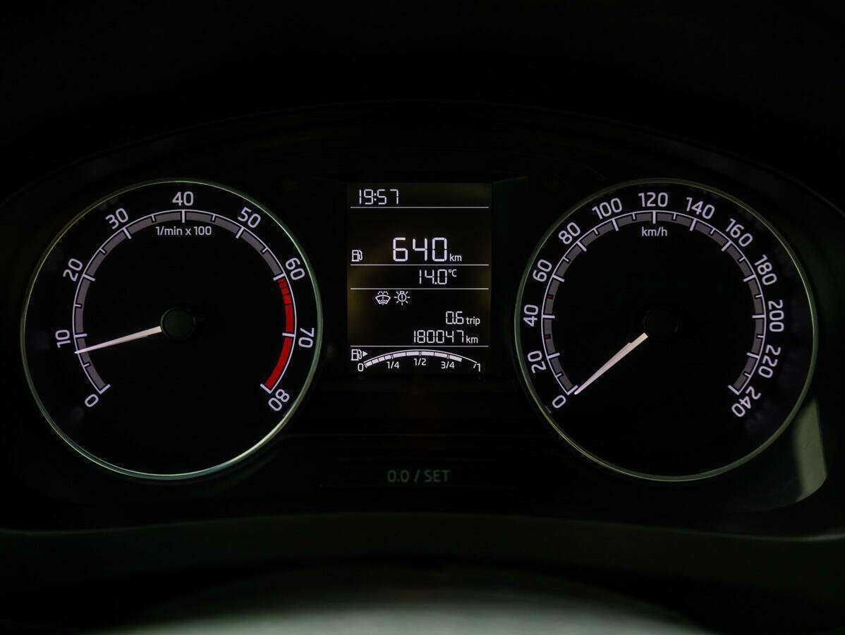 Skoda Rapid, 2018 Фото №14