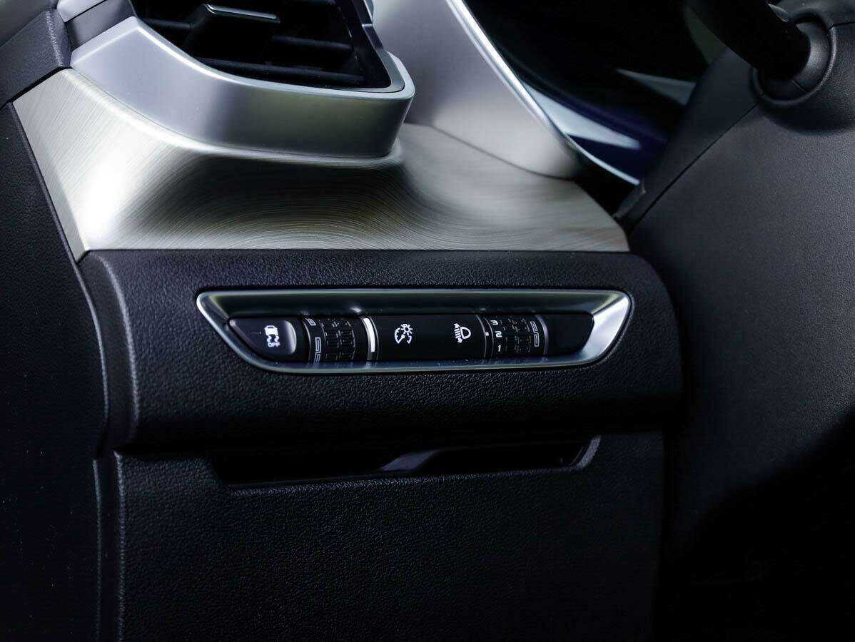 Geely Coolray, 2022 Фото №17