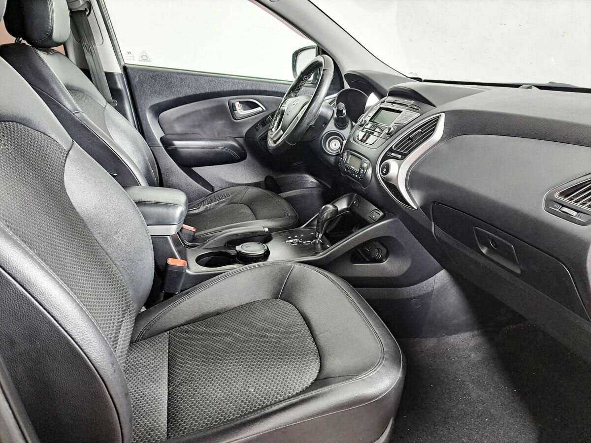 Hyundai ix35, 2012 Фото №9