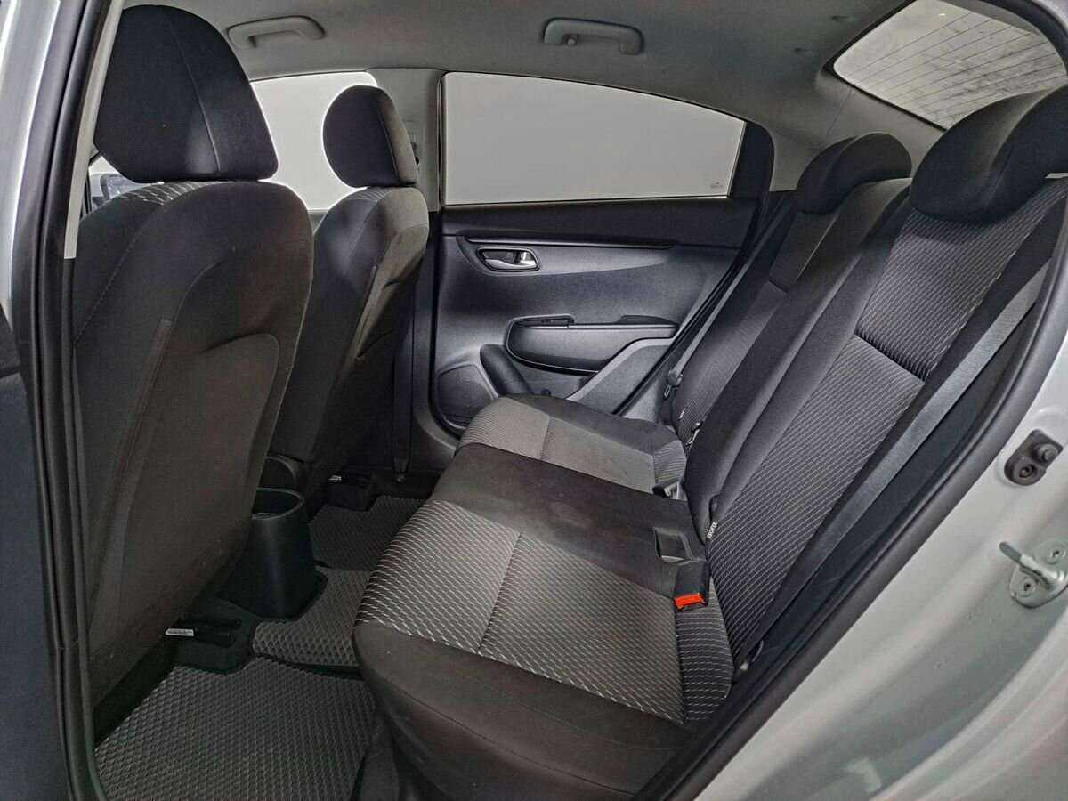 Kia Rio, 2018 Фото №8