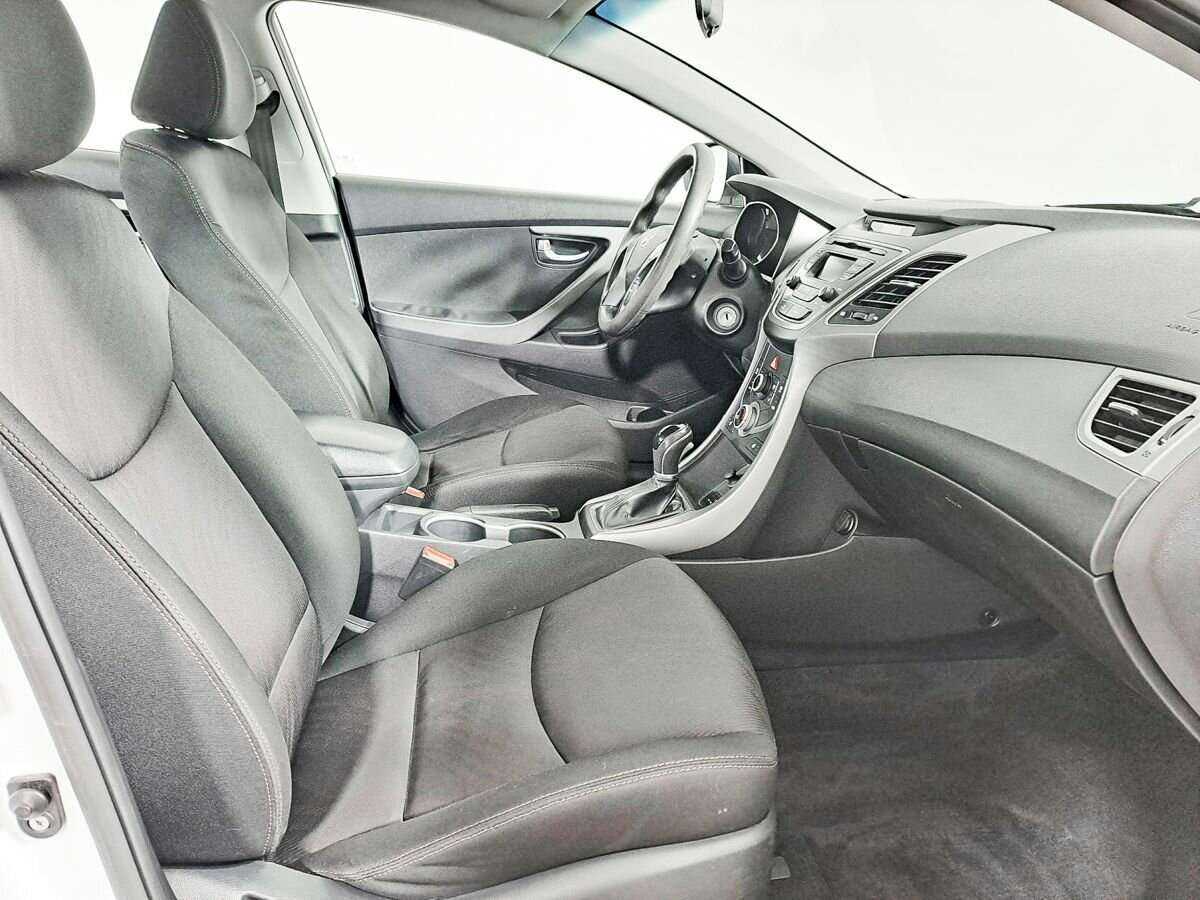 Hyundai Elantra, 2015 Фото №9