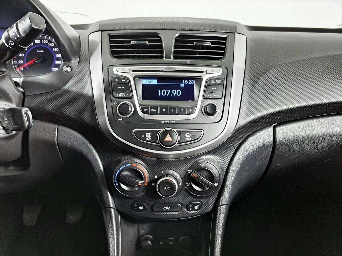 Hyundai Solaris, 2016 Фото №11