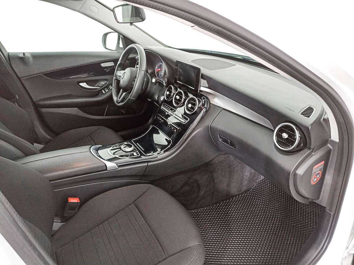 Mercedes-Benz C-Класс 180, 2018 Фото №9