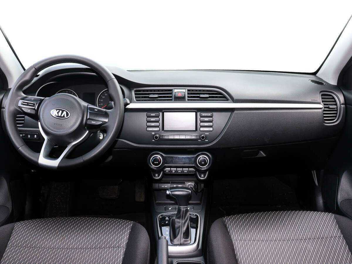 Kia Rio, 2018 Фото №11
