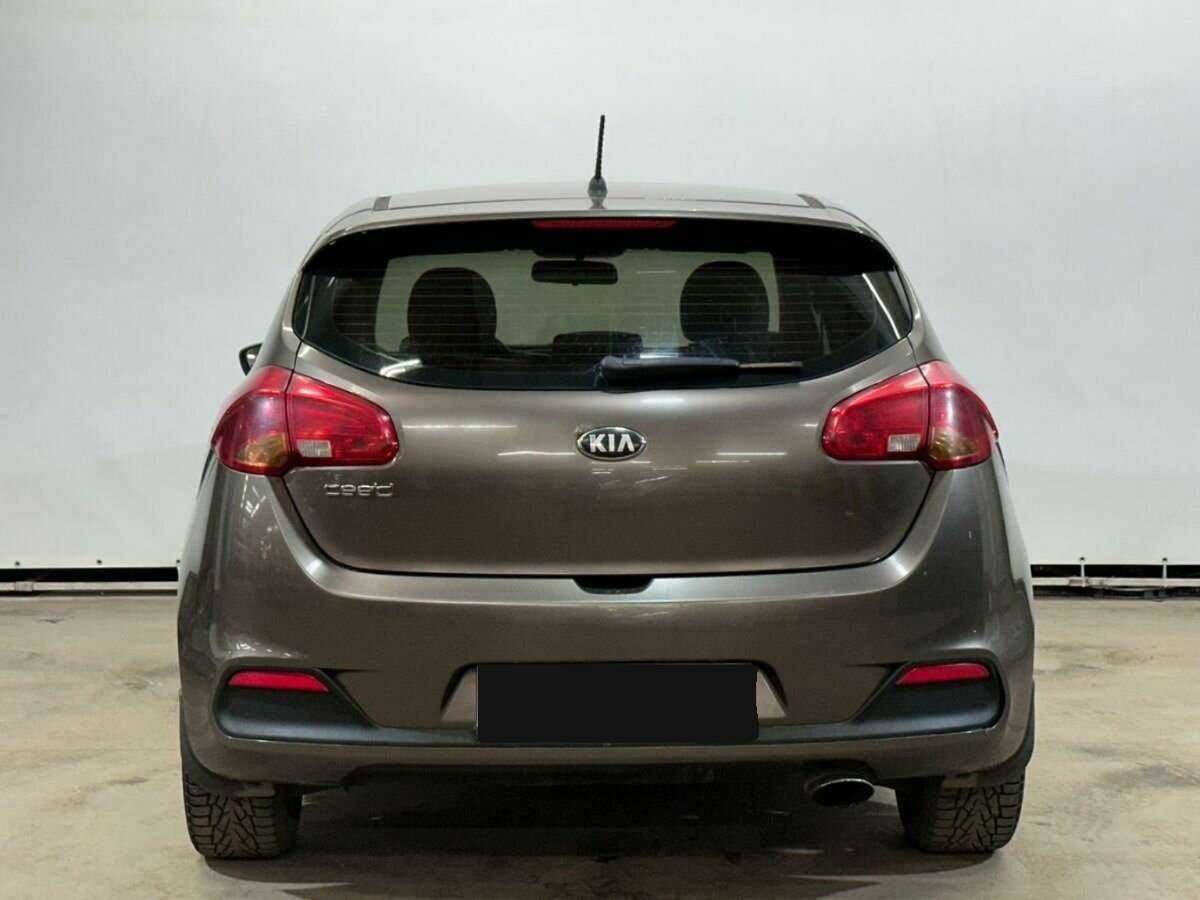 Kia Ceed, 2013 Фото №6