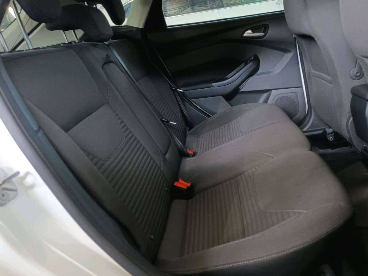 Ford Focus, 2019 Фото №16