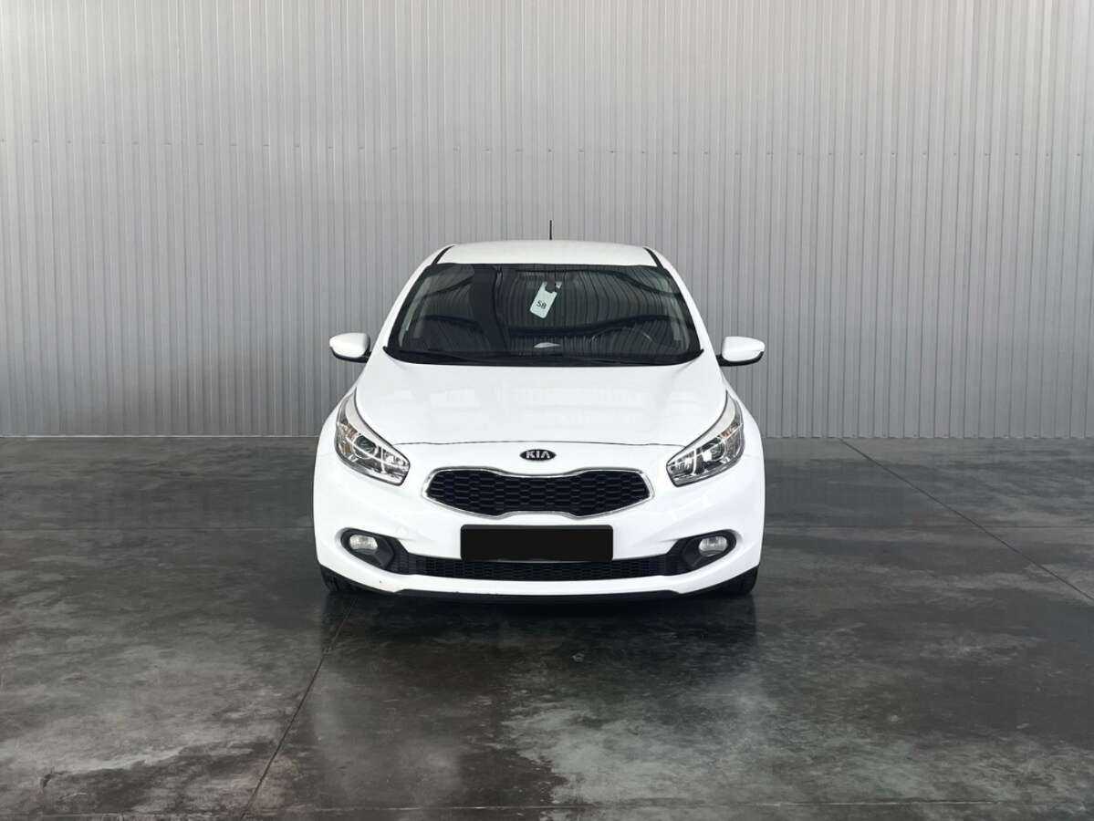 Kia Ceed, 2013 Фото №2