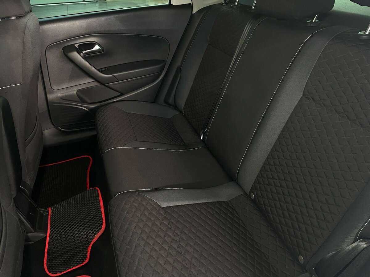 Volkswagen Polo, 2018 Фото №18