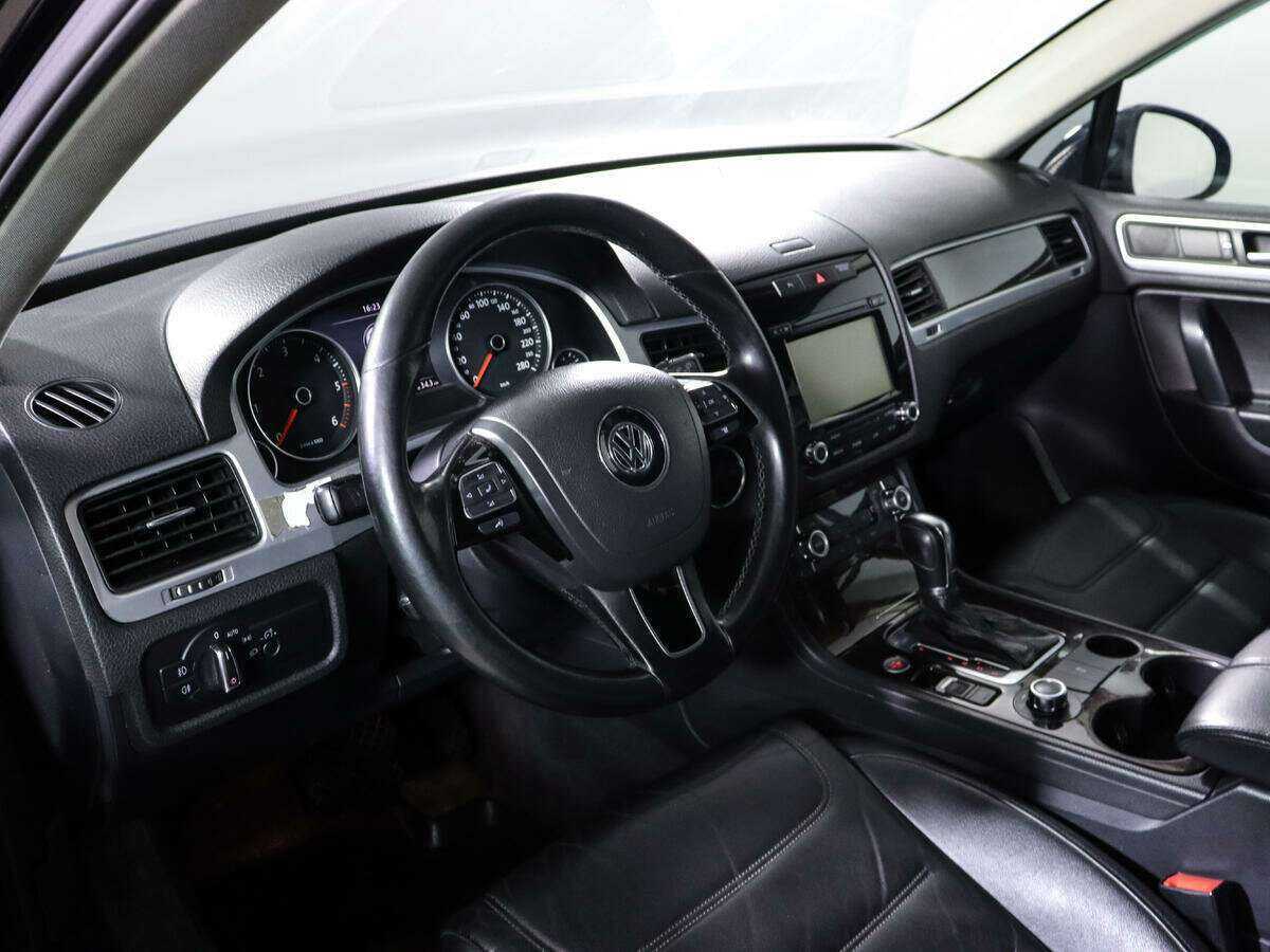 Volkswagen Touareg, 2012 Фото №14