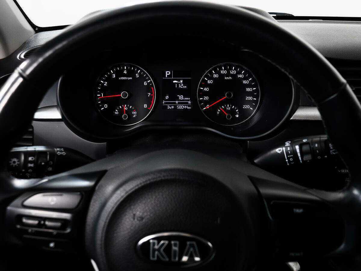 Kia Rio X-Line, 2018 Фото №15