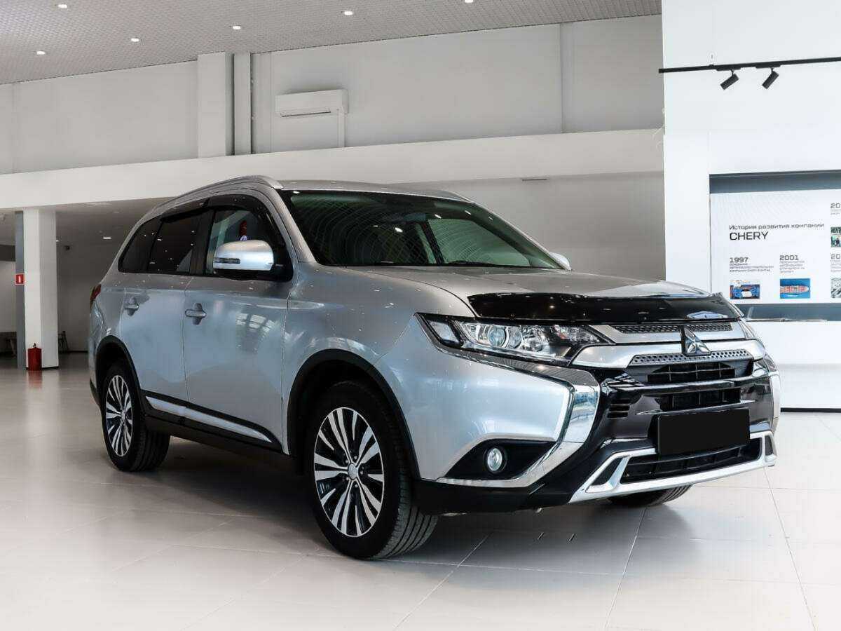 Mitsubishi Outlander, 2019 - 69 017 км. | Фото №3