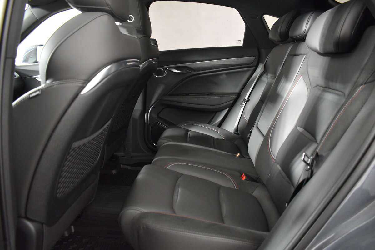 Geely Tugella, 2022 Фото №9