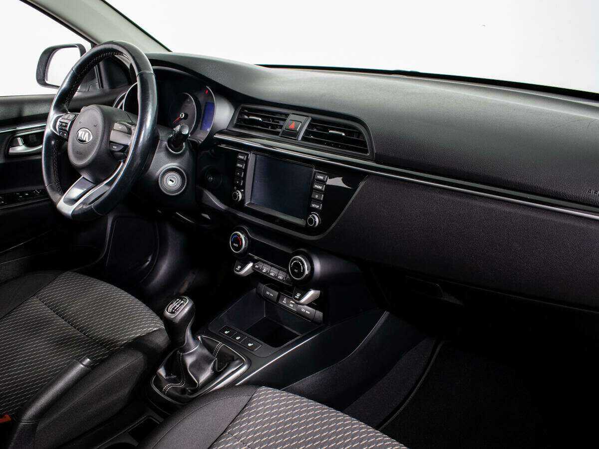 Kia Rio, 2018 Фото №7