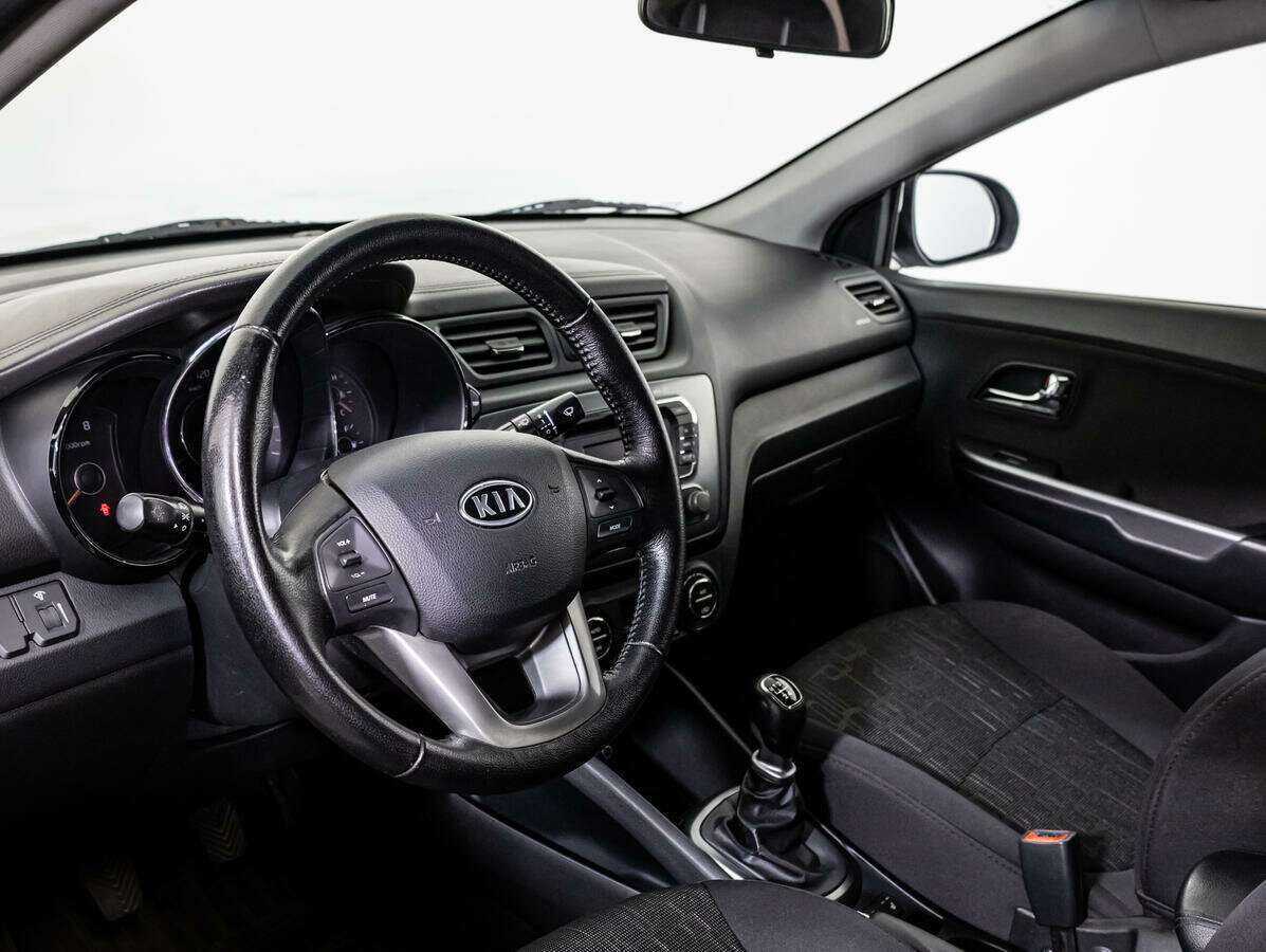 Kia Rio 5-speed, 2012 Фото №11