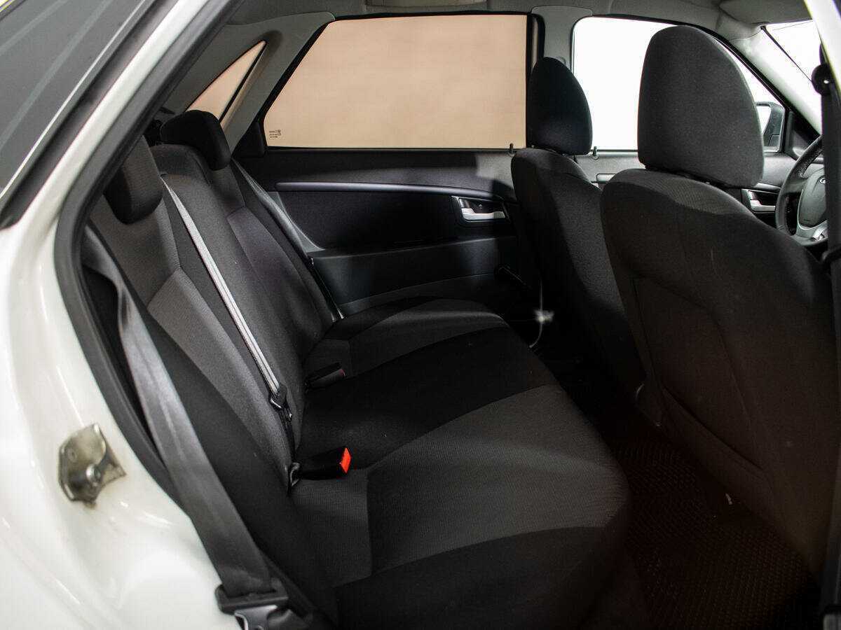 Lada (ВАЗ) Priora, 2017 Фото №8