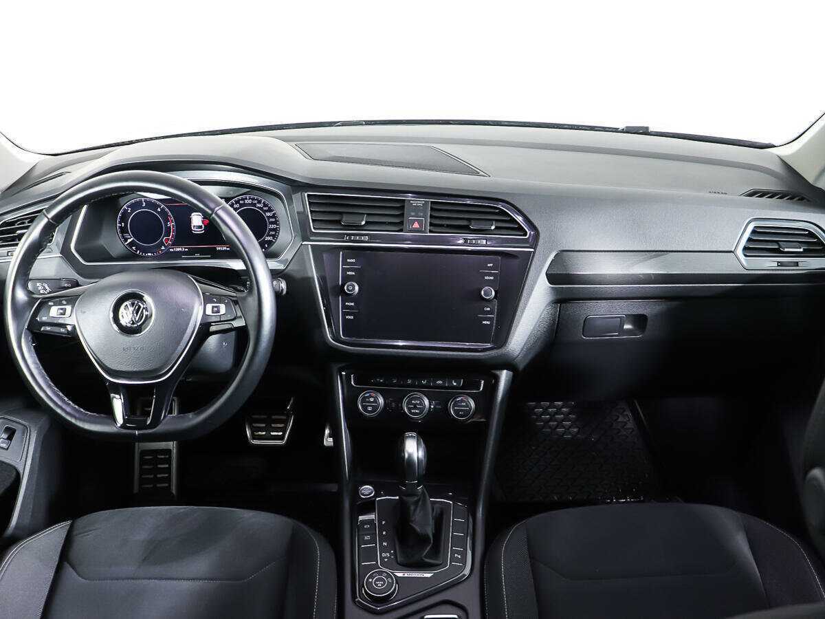 Volkswagen Tiguan, 2017 Фото №11