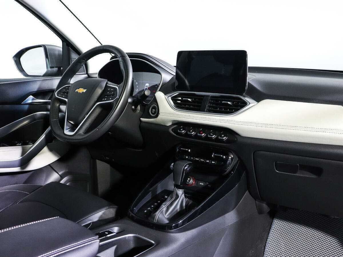 Chevrolet Captiva, 2022 Фото №9