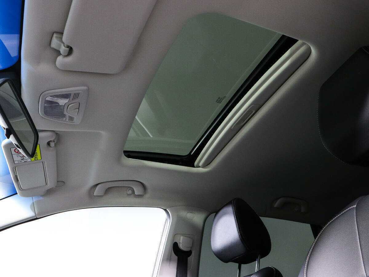 Chevrolet Captiva, 2022 Фото №19