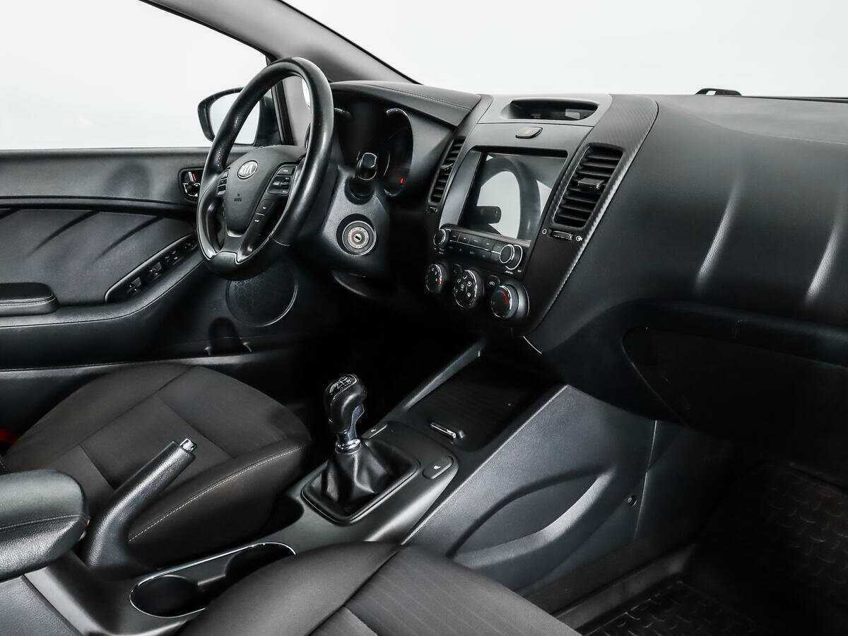 Kia Cerato, 2016 Фото №11