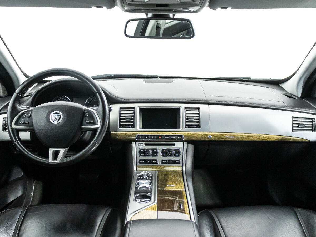 Jaguar XF, 2012 Фото №13