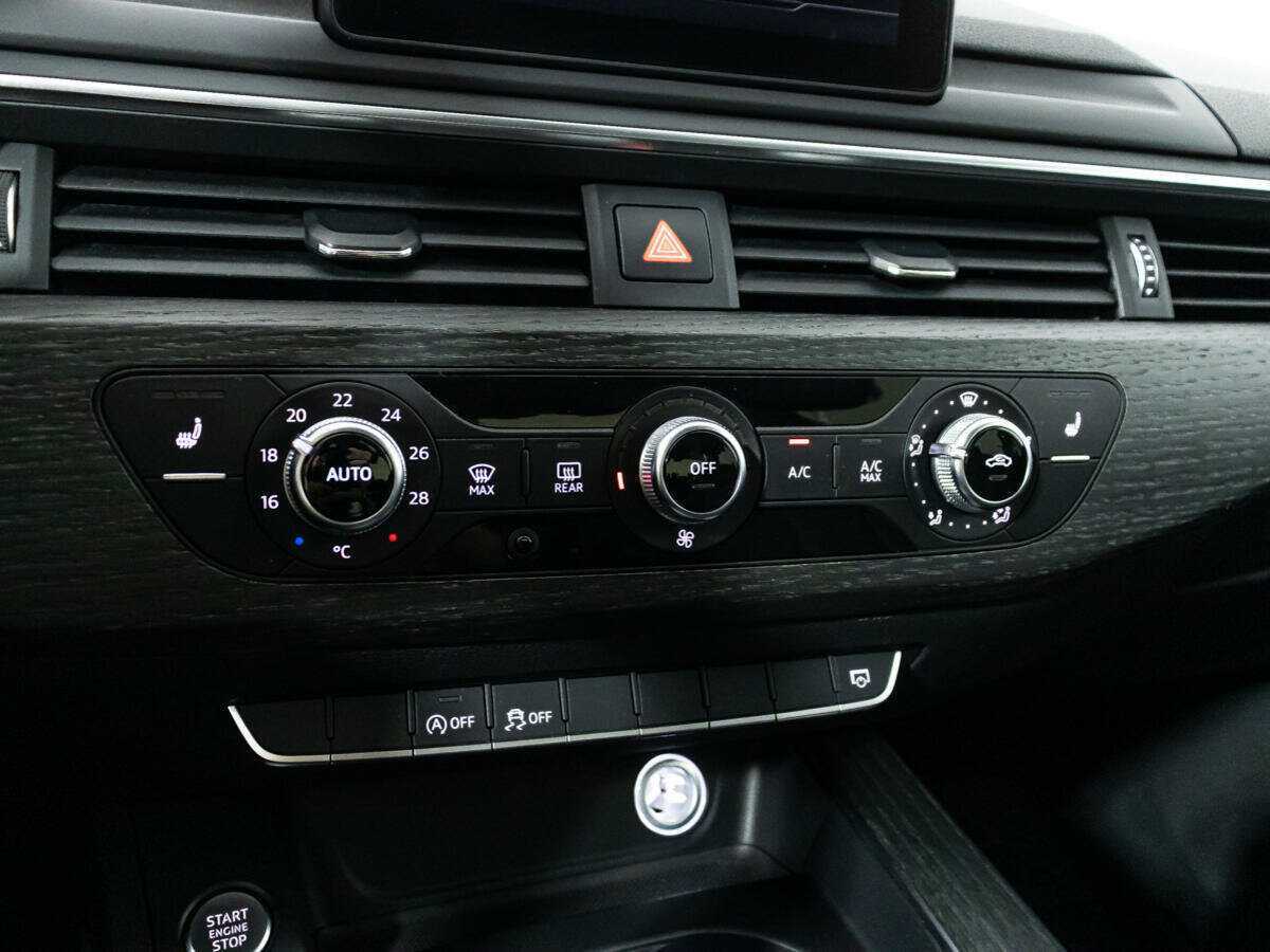 Audi A4, 2017 Фото №16