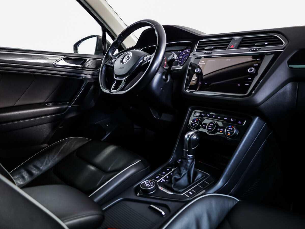 Volkswagen Tiguan, 2018 - 58 273 км. | Фото №8