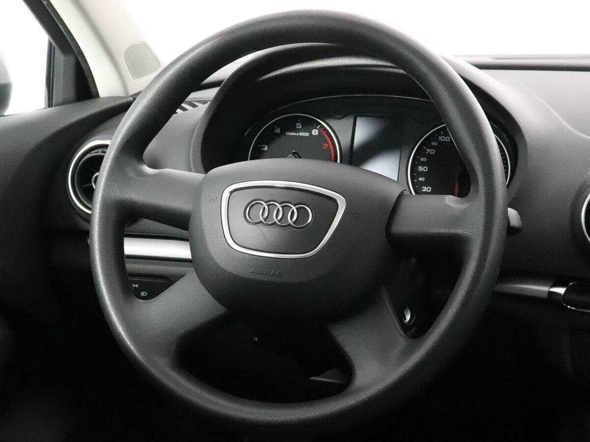 Audi A3, 2014 Фото №15