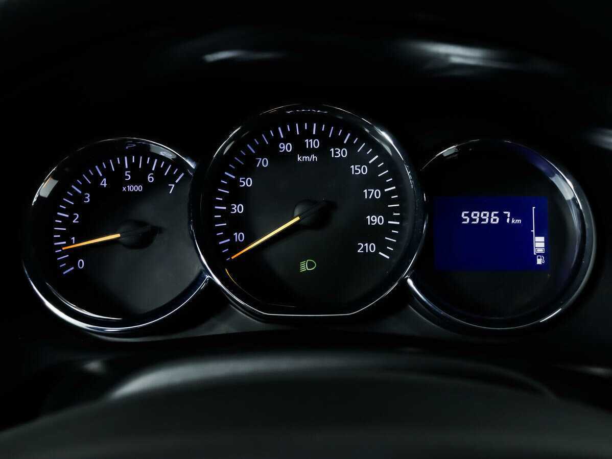 Renault Logan, 2018 Фото №10