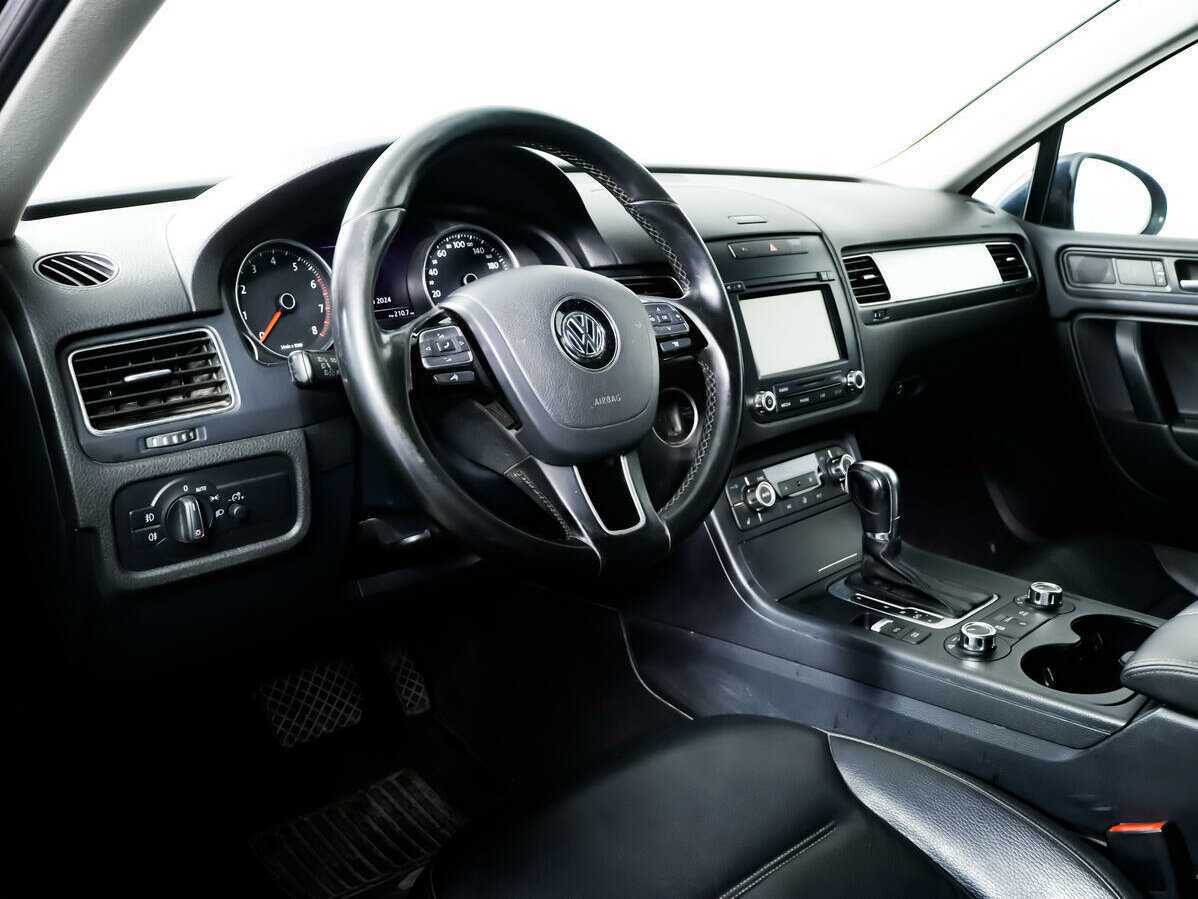 Volkswagen Touareg, 2013 Фото №13
