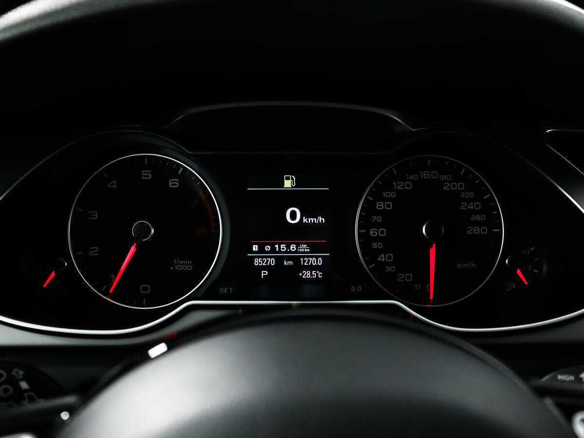 Audi A4, 2013 Фото №8