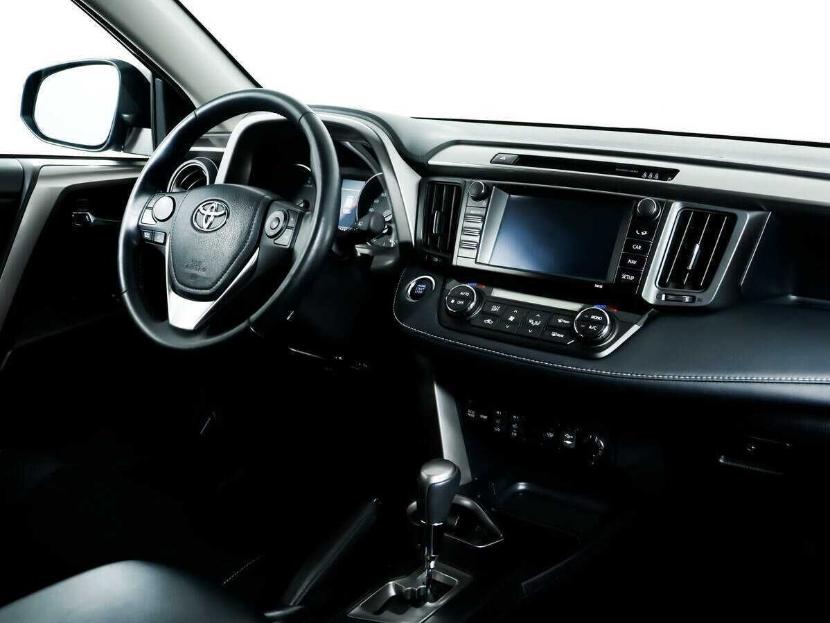 Toyota RAV4, 2018 - 74 424 км. | Фото №6