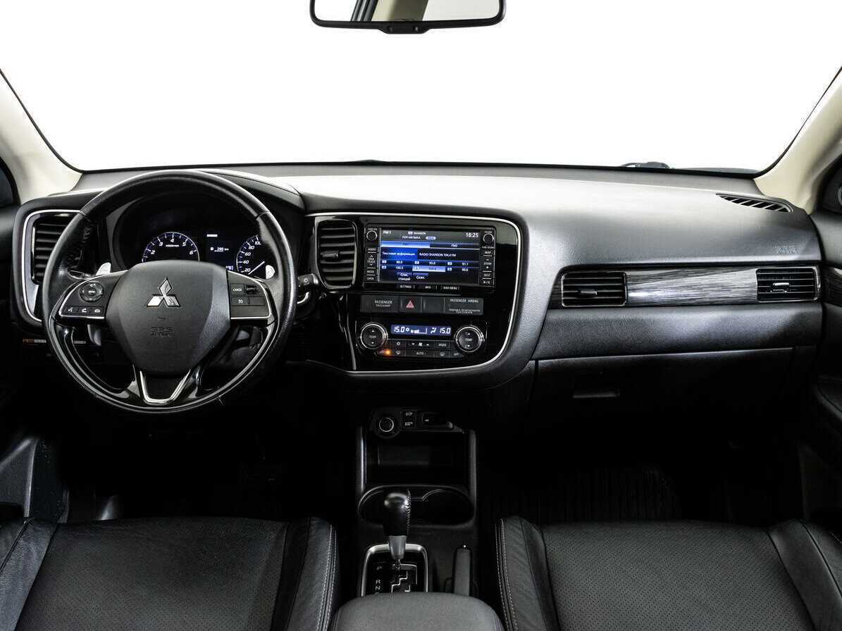 Mitsubishi Outlander, 2016 Фото №10