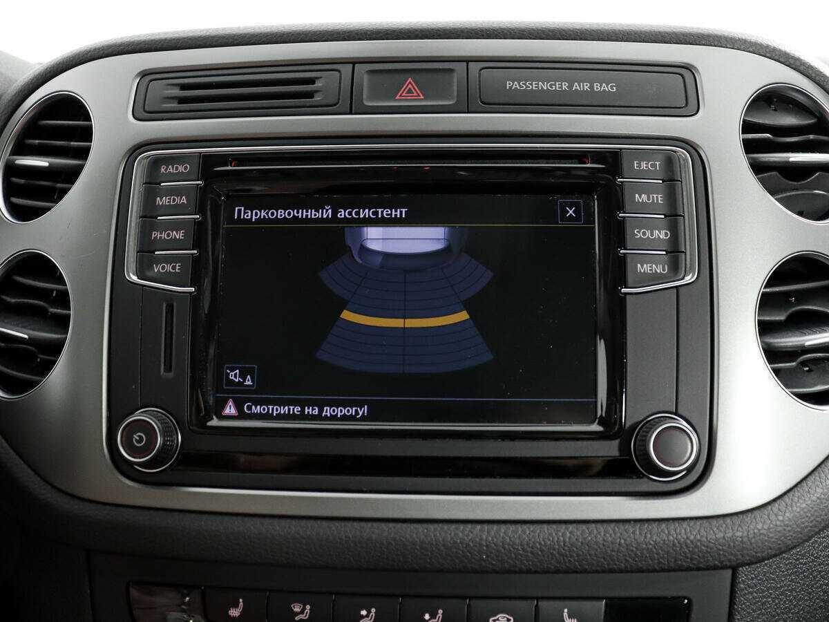Volkswagen Tiguan, 2016 Фото №13