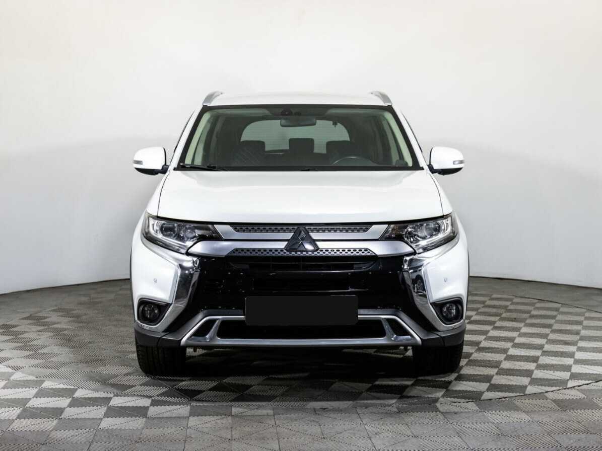 Mitsubishi Outlander, 2020 Фото №2