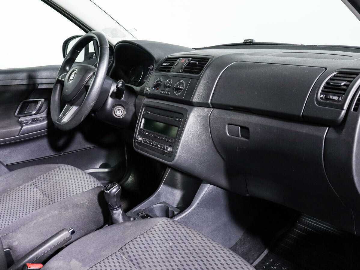 Skoda Fabia, 2014 Фото №9