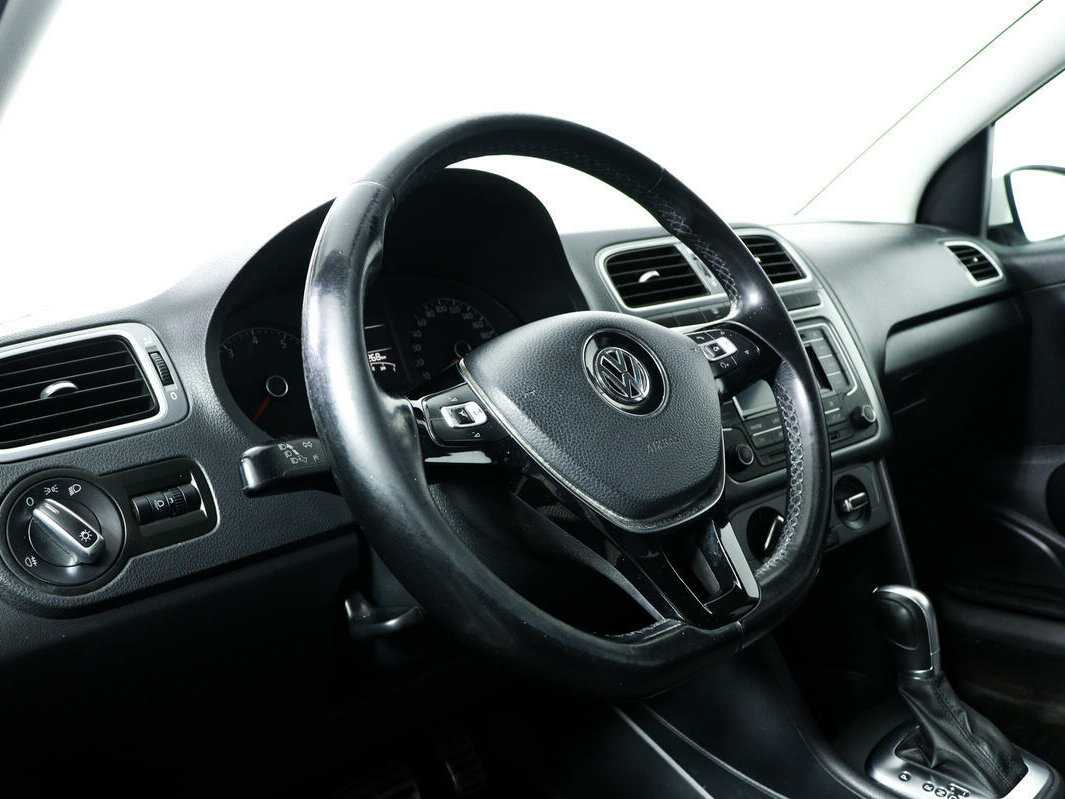 Volkswagen Polo, 2016 Фото №13