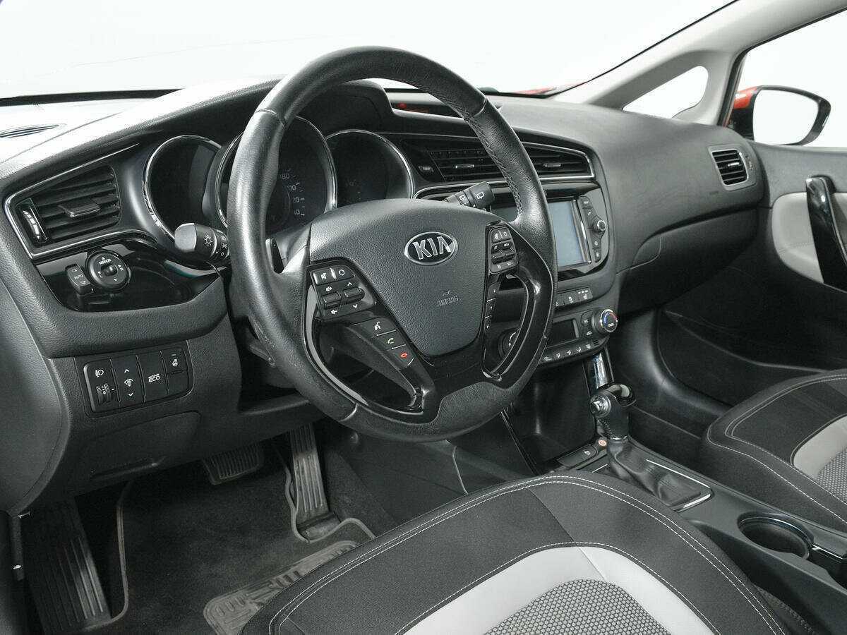 Kia Ceed, 2017 Фото №13