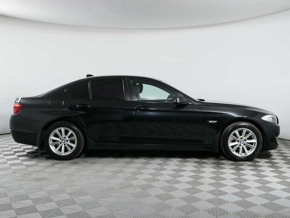 BMW 5 серии 520i, 2013 Фото №4