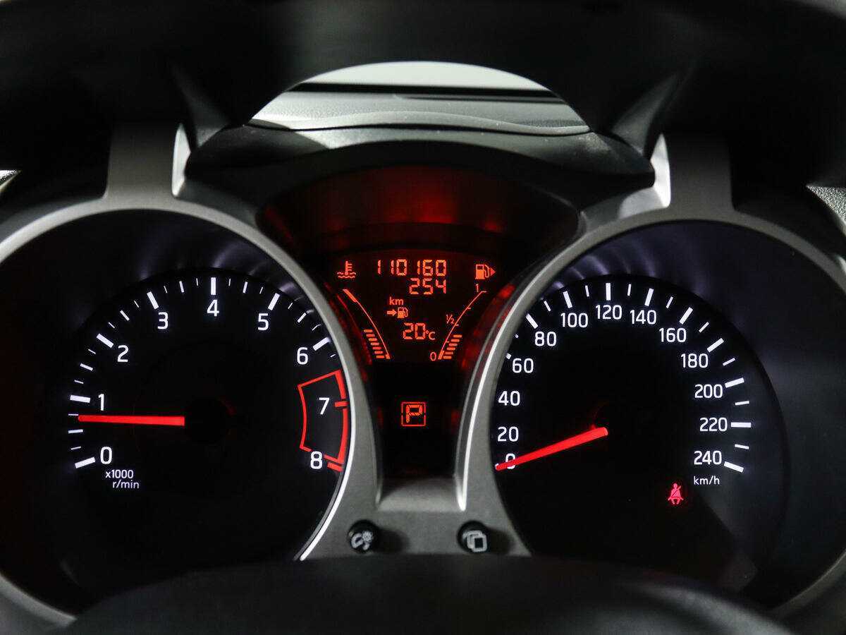 Nissan Juke, 2012 Фото №11