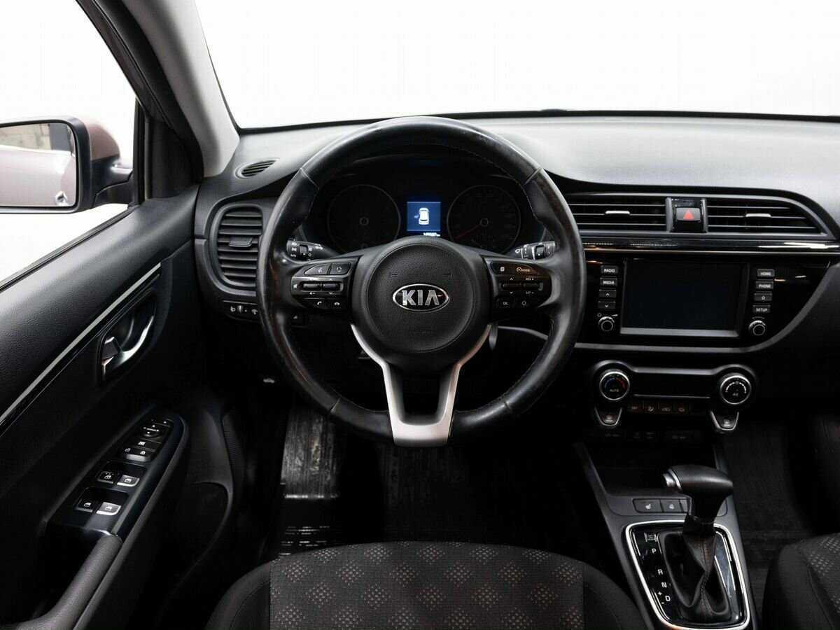 Kia Rio X-Line, 2018 Фото №14