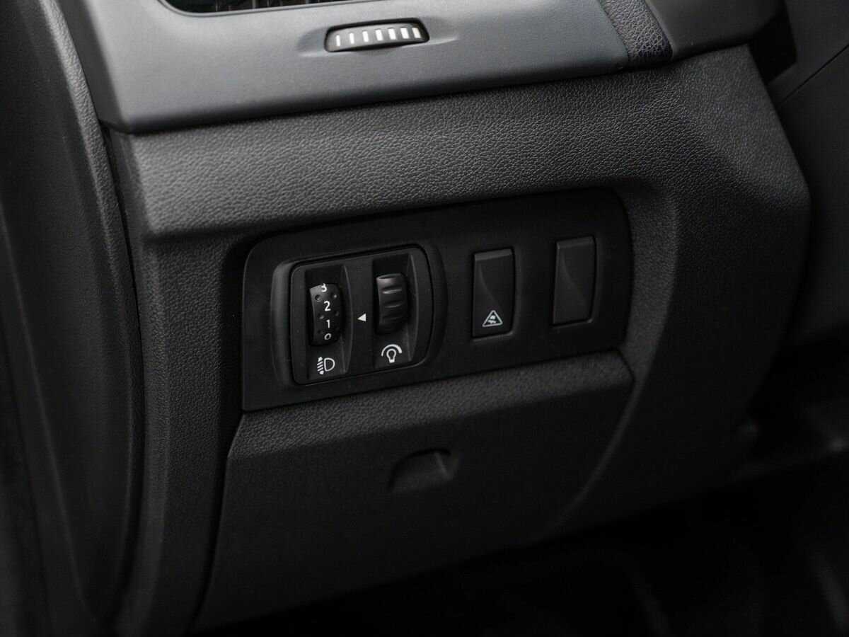 Renault Fluence, 2013 Фото №16