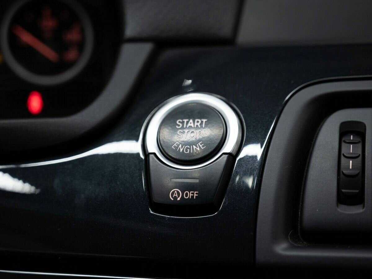 BMW 5 серии 528i xDrive, 2012 Фото №21