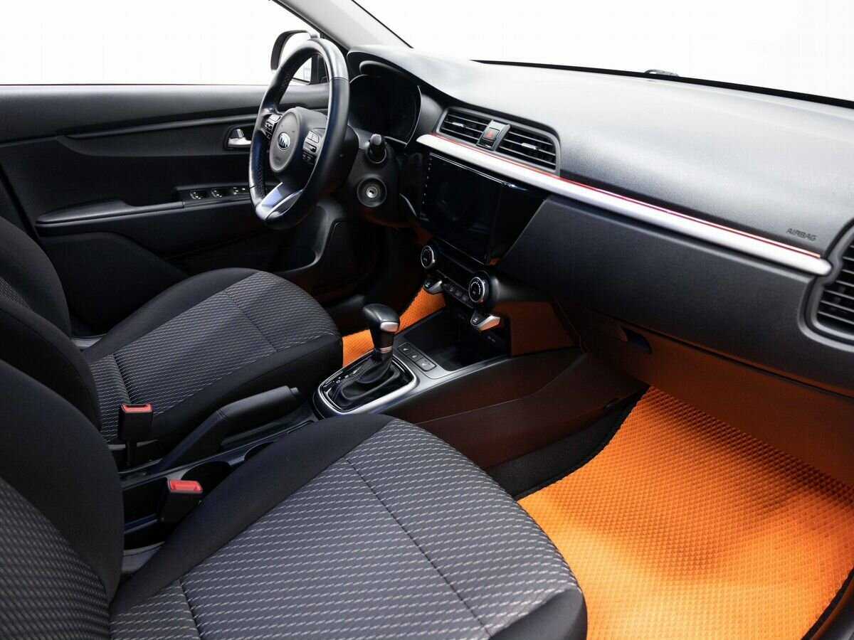Kia Rio X-Line, 2019 Фото №11