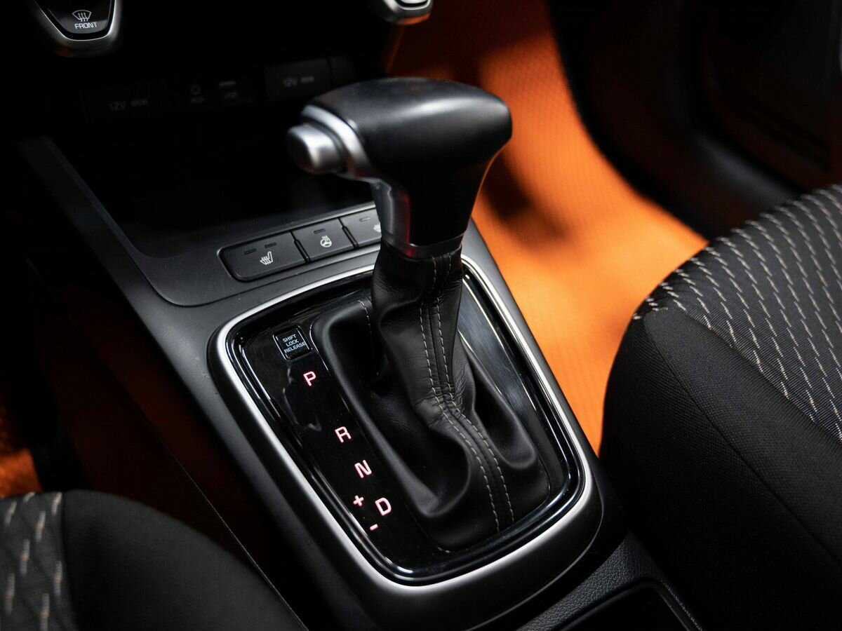 Kia Rio X-Line, 2019 Фото №21