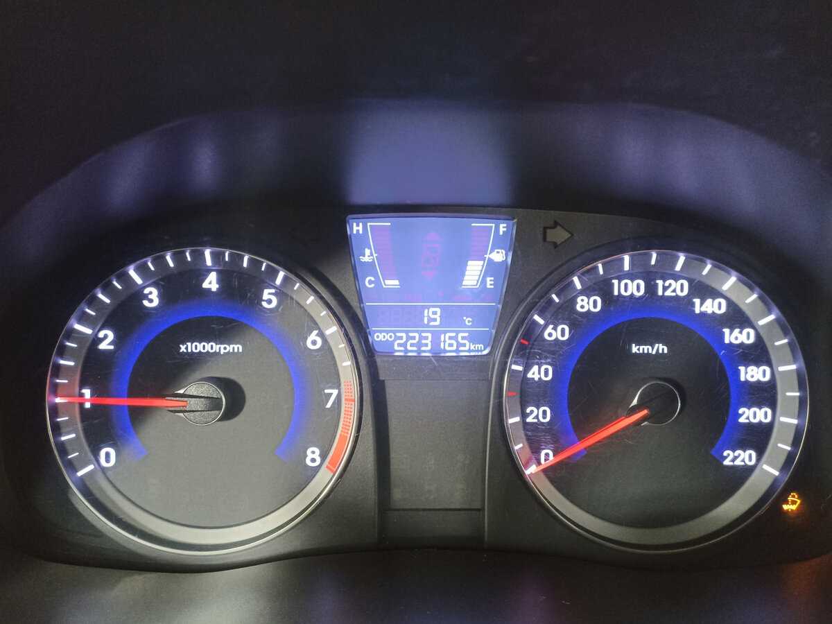 Hyundai Solaris, 2013 Фото №8