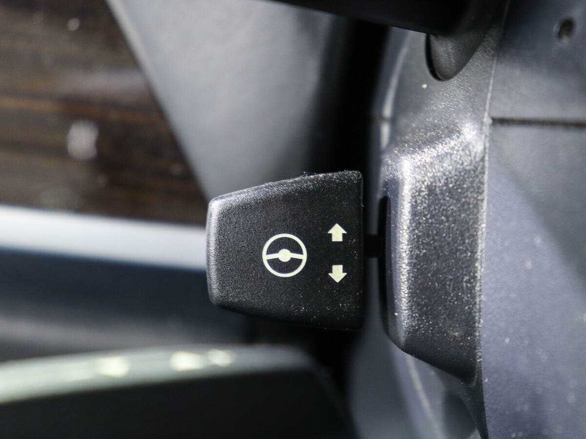 BMW X5 M50d, 2012 Фото №16