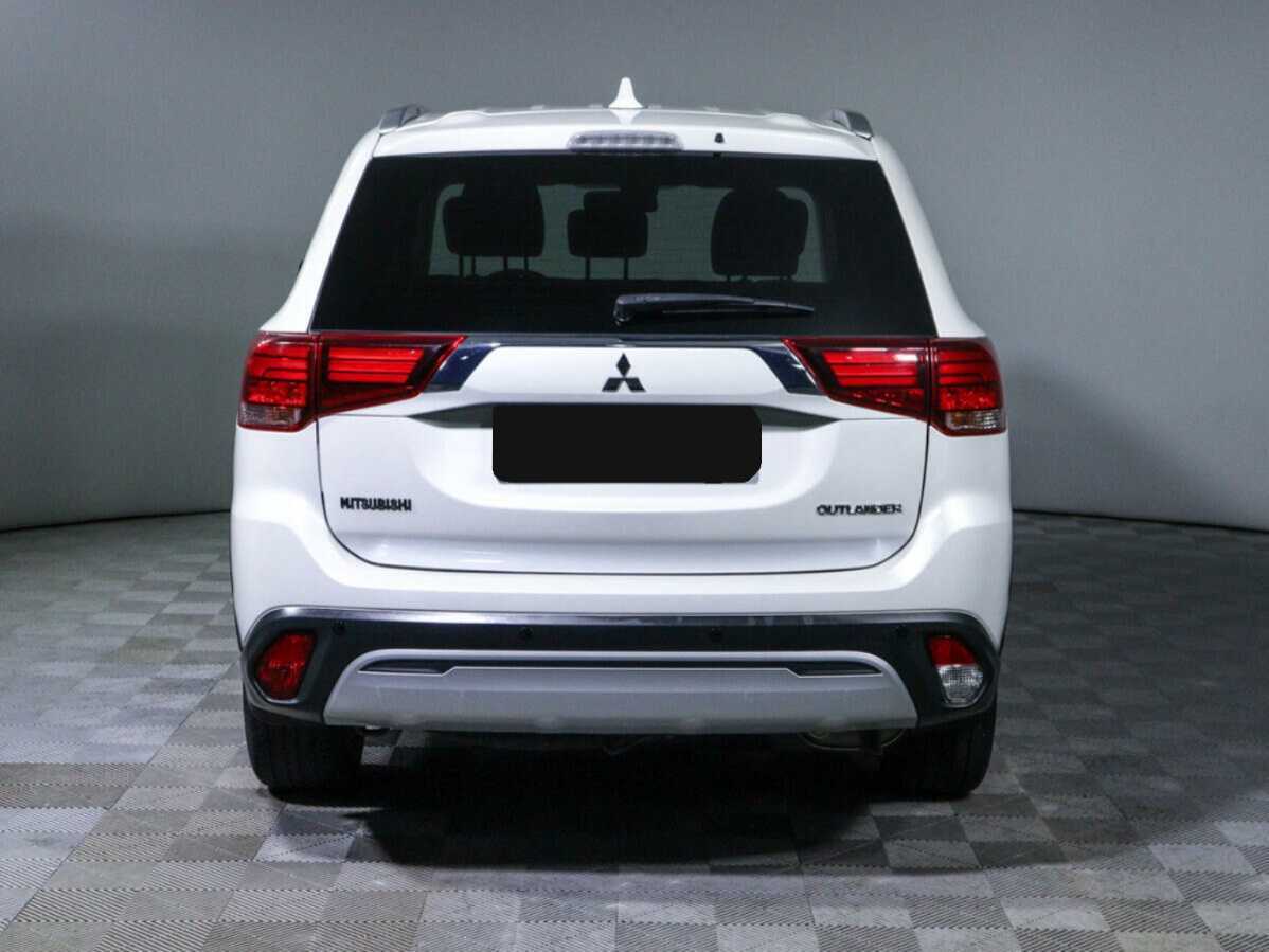 Mitsubishi Outlander, 2018 Фото №6