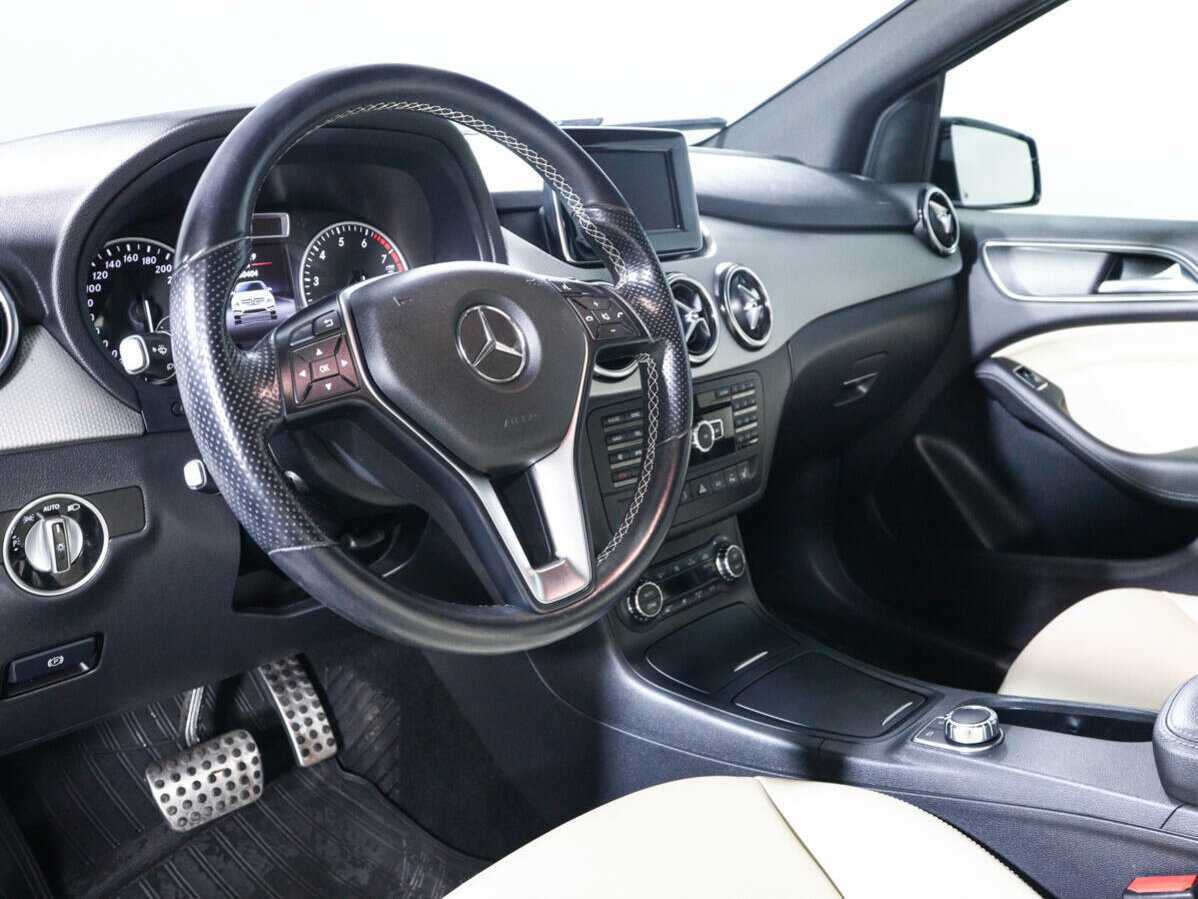 Mercedes-Benz B-Класс 200, 2013 Фото №14